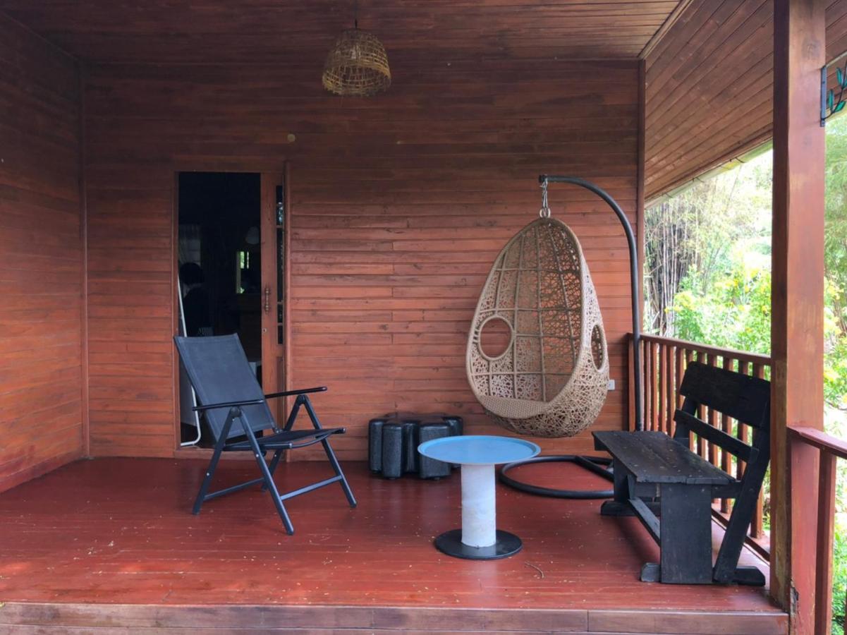 Baanrai Khunya บ้านไร่คุณย่า Ban Huai Maenam Noi Exterior foto