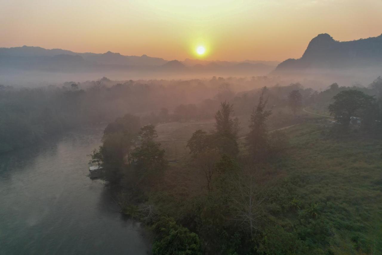 Baanrai Khunya บ้านไร่คุณย่า Ban Huai Maenam Noi Exterior foto